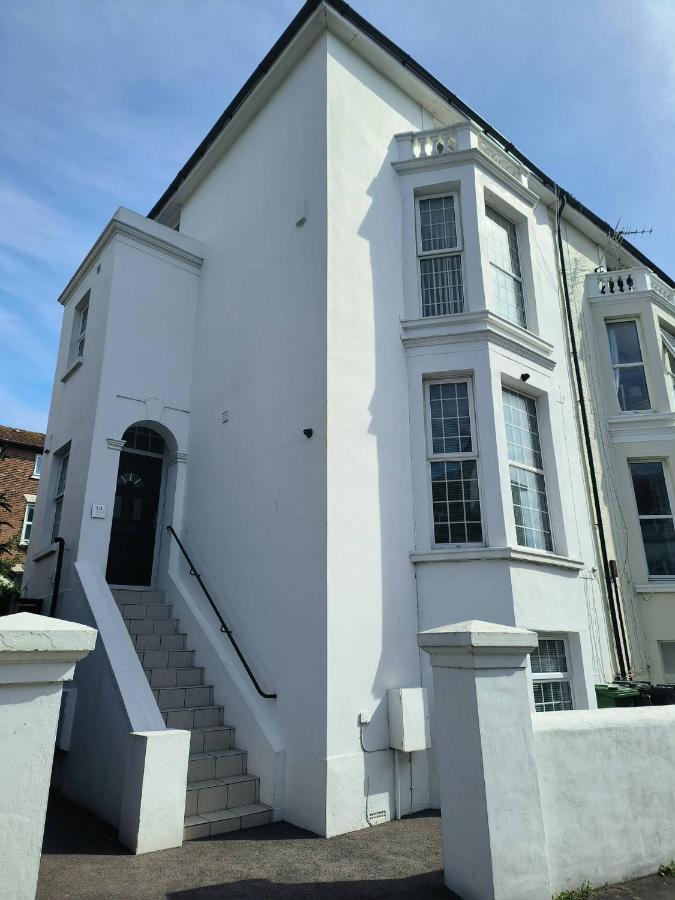 Southsea Historic Gem - Elegant Apartments Portsmouth Exterior foto